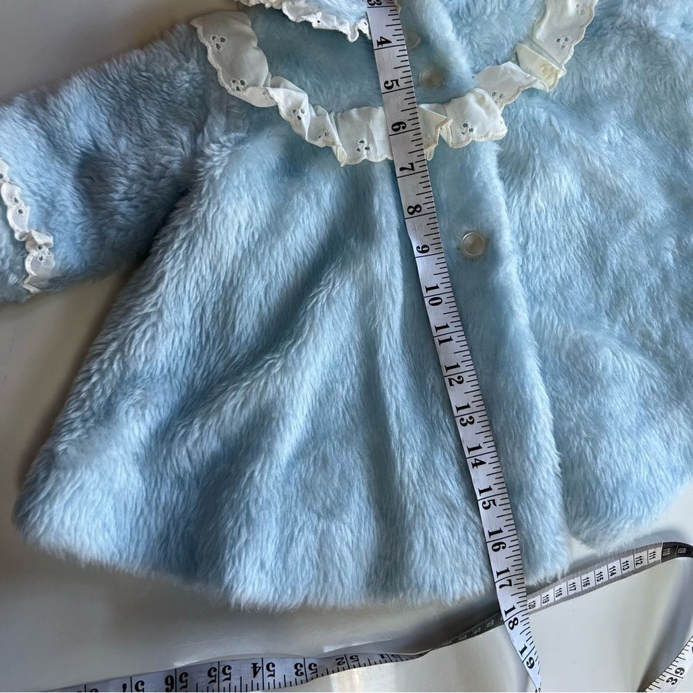 Sweet Vintage 1960s Girls Baby Blue Faux Fur Lace Embellished Swing Coat - Picture 13 of 13
